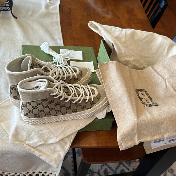 Gucci Sneakers Beige GG monogram logo.  Size 7 - Picture 4 of 8